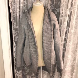 ‼️PRICE DROP‼️ Over Sized Cardigan Jacket S/M